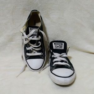 Kids Black/White Converse Shoes size 1